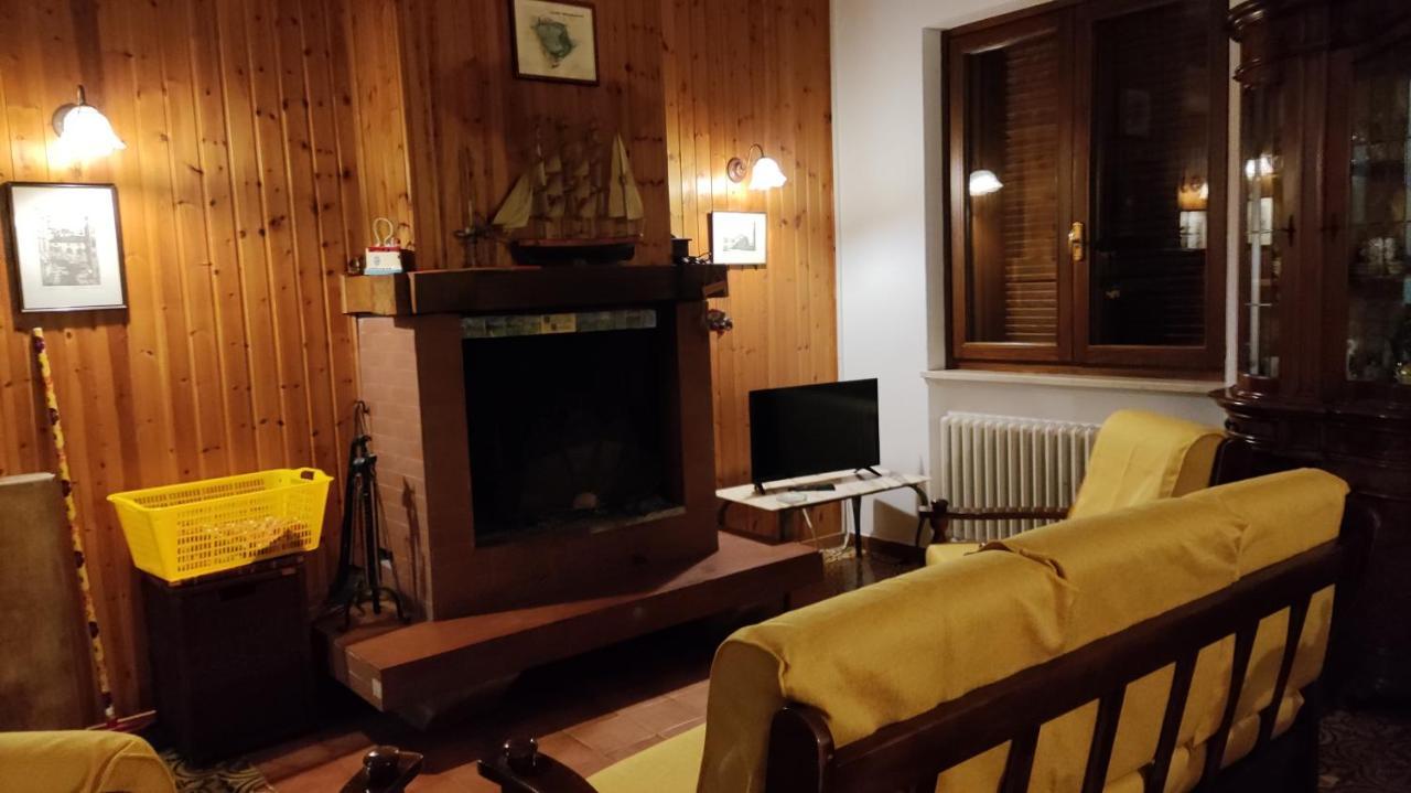 Villetta Dei Tramonti San Feliciano Luaran gambar